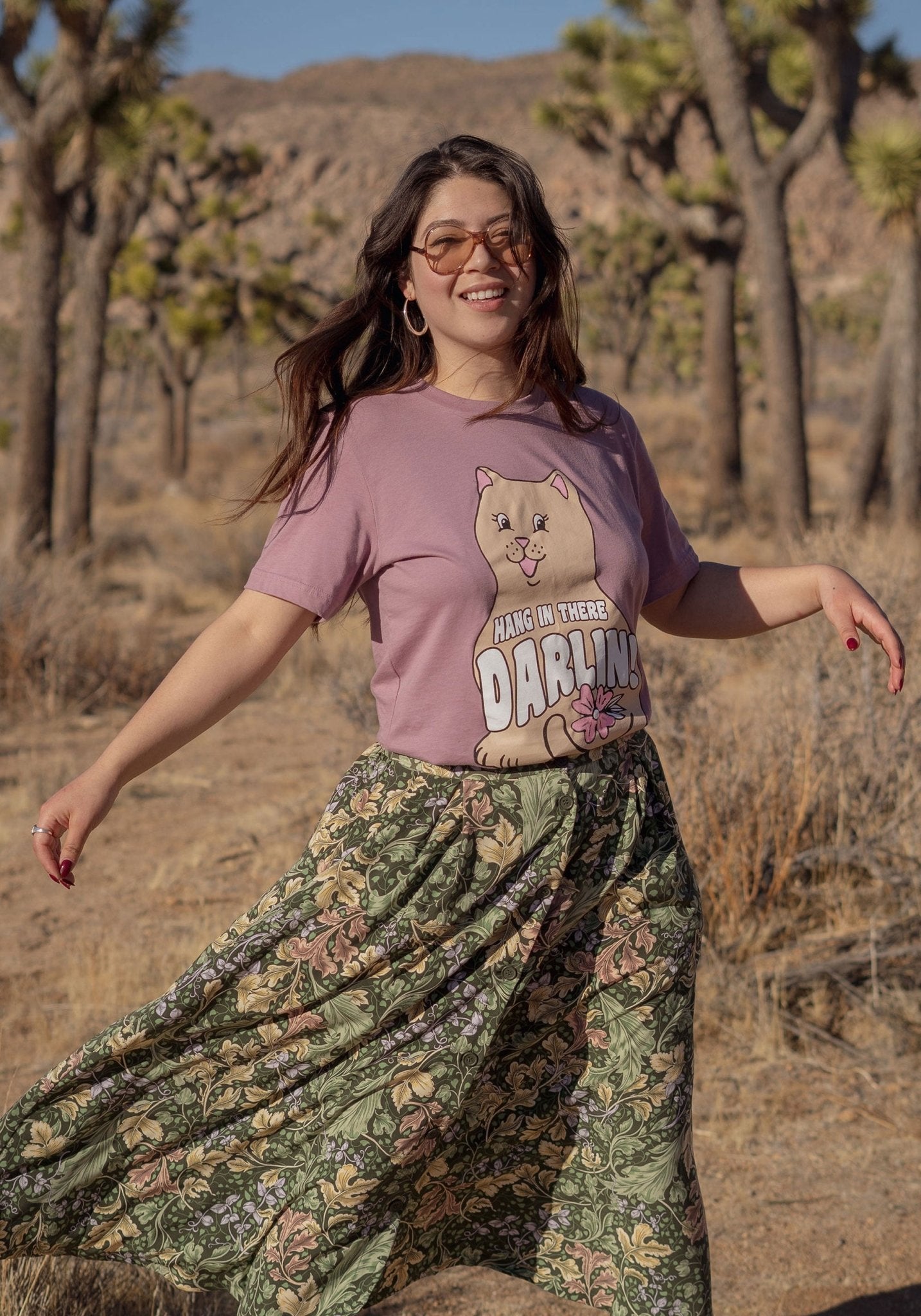Hang In There Darlin Tee by kaeraz cat country cowgirl