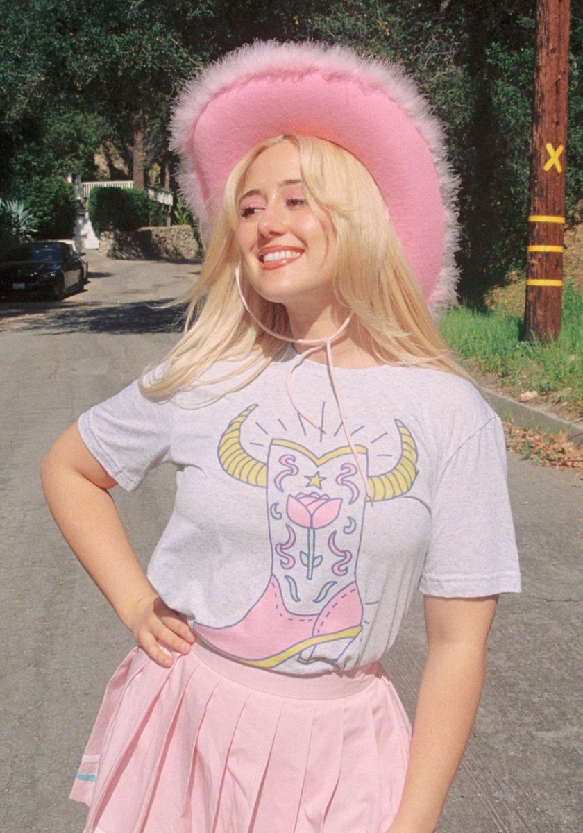 Cornetto Boot Tee by kaeraz boot boots cowboy