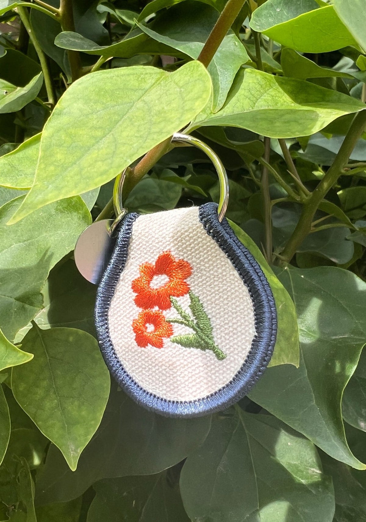 Floral Embroidered Tee – THREE POTATO FOUR