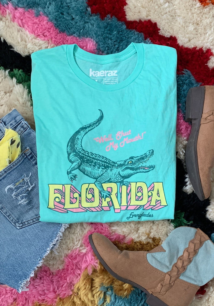 Sassy Gator Tee by kaeraz 70s shirt 70s style alligator